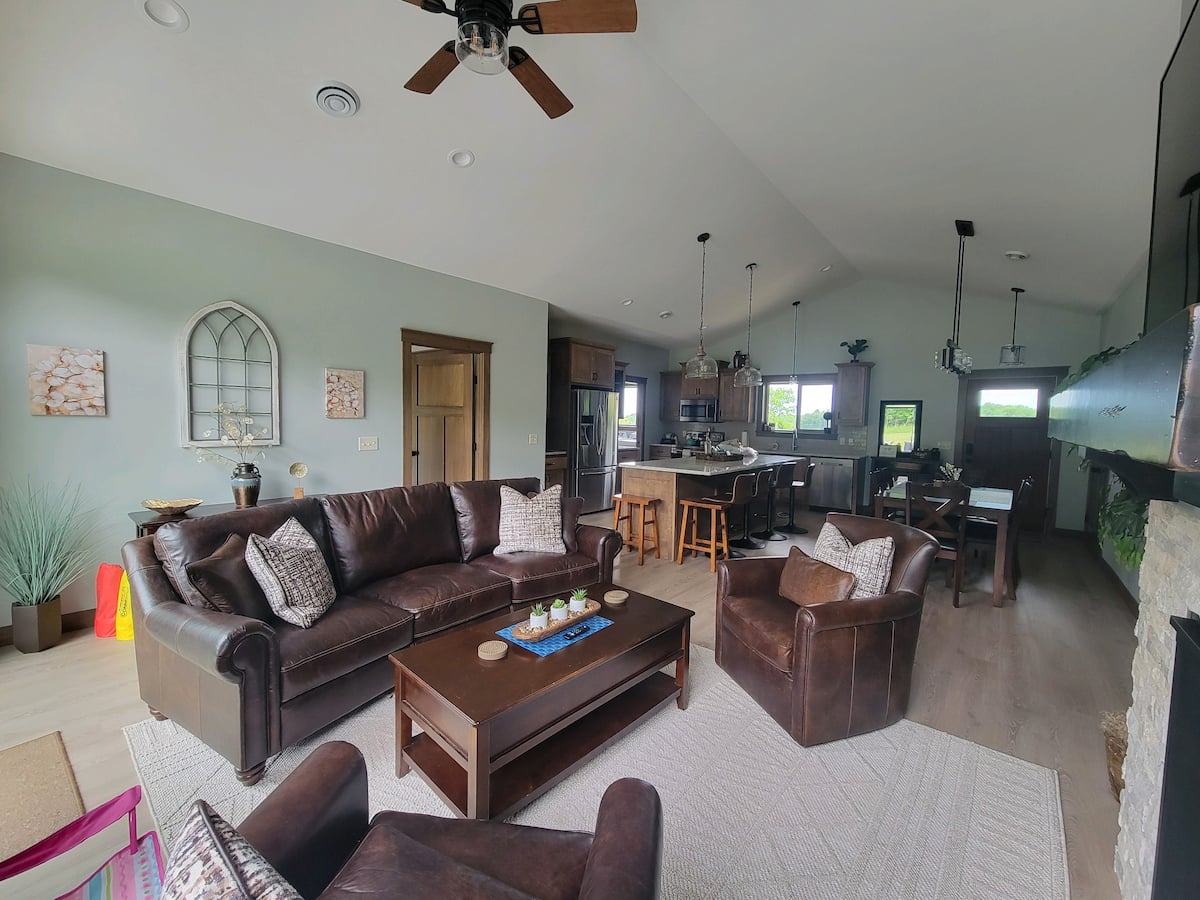 Open living room and kitchen at Northern Lights Aurora